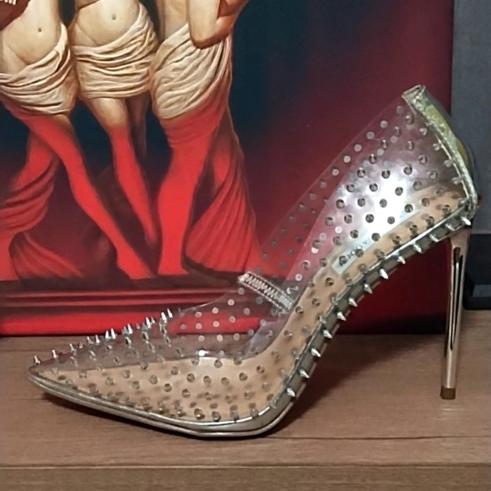 Steve Madden herls